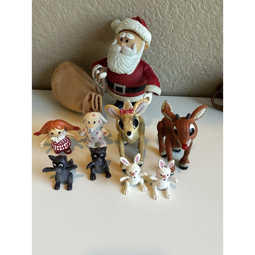 Playing Mantis The Rudolph Company Island of Misfit Toys Lot Reindeer Santa 2000